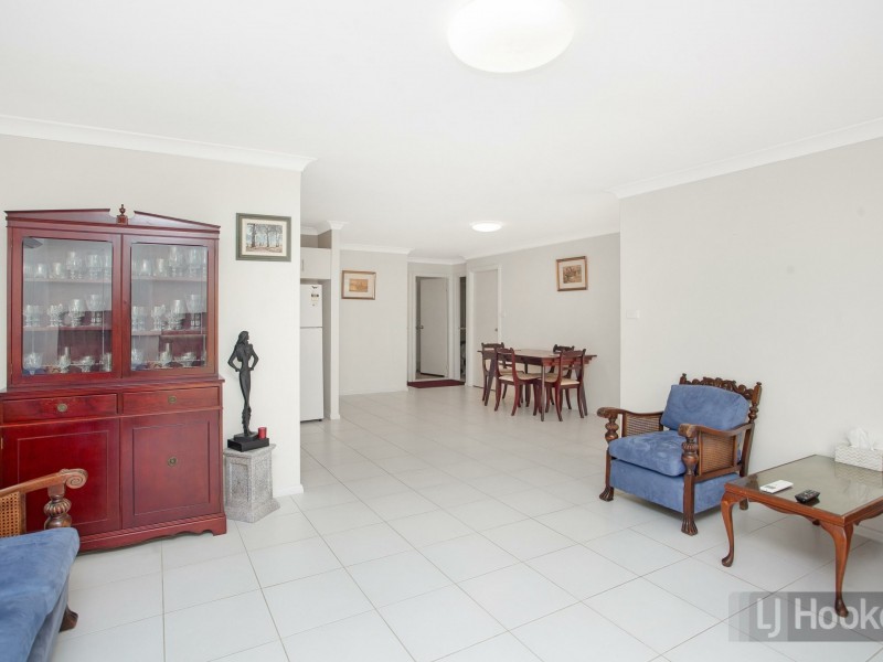 4/34 Old Bar Road, Old Bar NSW 2430