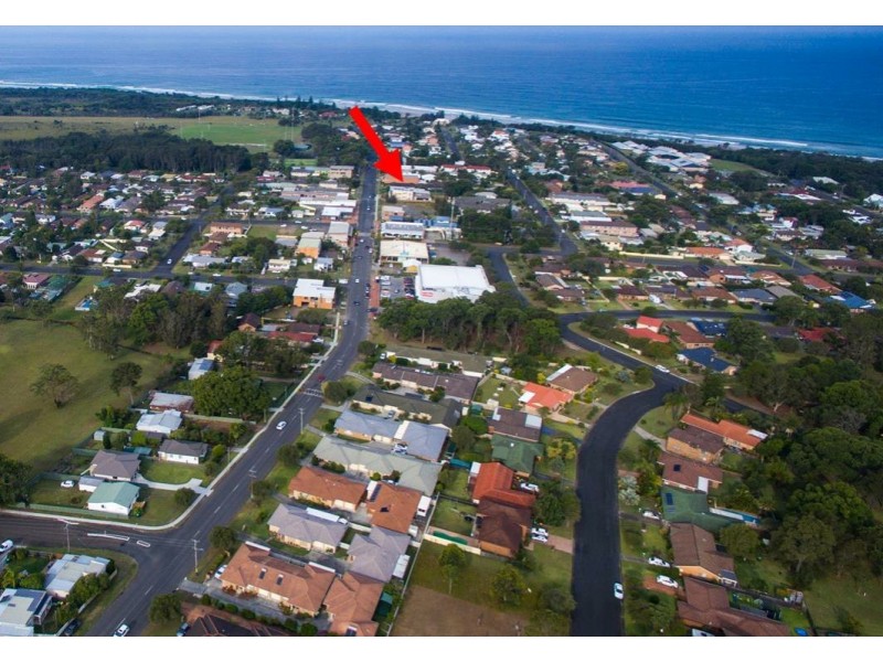 4/34 Old Bar Road, Old Bar NSW 2430