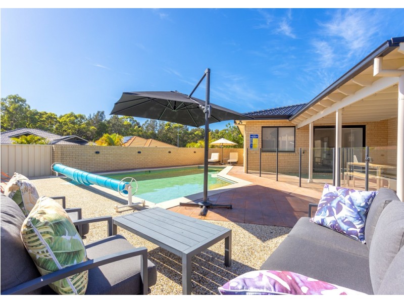 12 Ivy Crescent, Old Bar NSW 2430