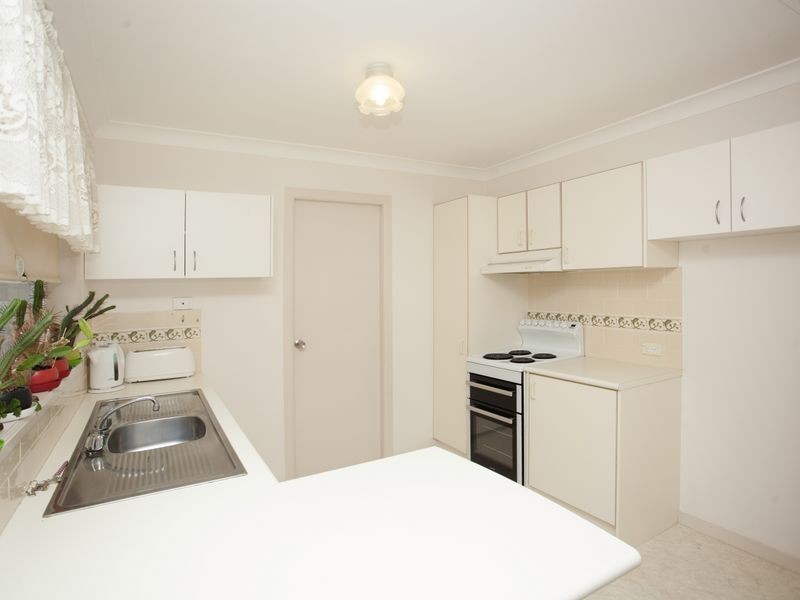 3/37 Old Bar Road, Old Bar NSW 2430