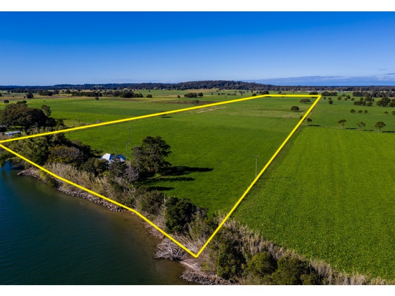 149 Murdochs Lane, Oxley Island NSW 2430