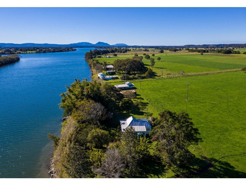 149 Murdochs Lane, Oxley Island NSW 2430