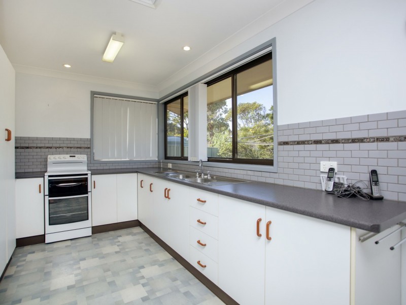 12 Banksia Close, Manning Point NSW 2430