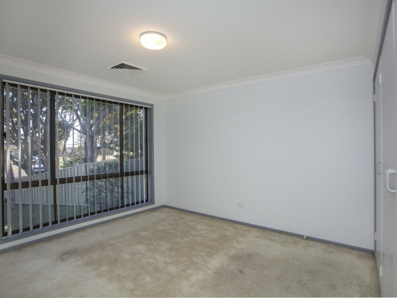 12 Banksia Close, Manning Point NSW 2430