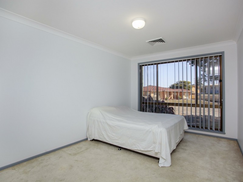 12 Banksia Close, Manning Point NSW 2430