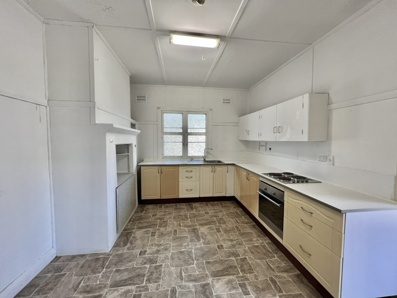 10 Richardson Street, Taree NSW 2430