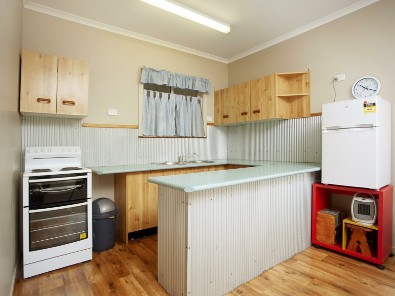 93 Main Street, Manning Point NSW 2430