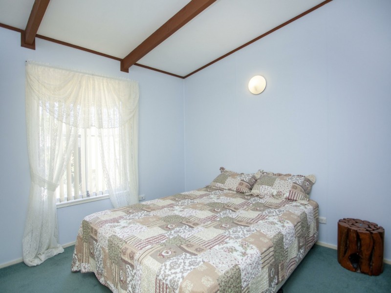 2 Kolonga Place, Cundletown NSW 2430