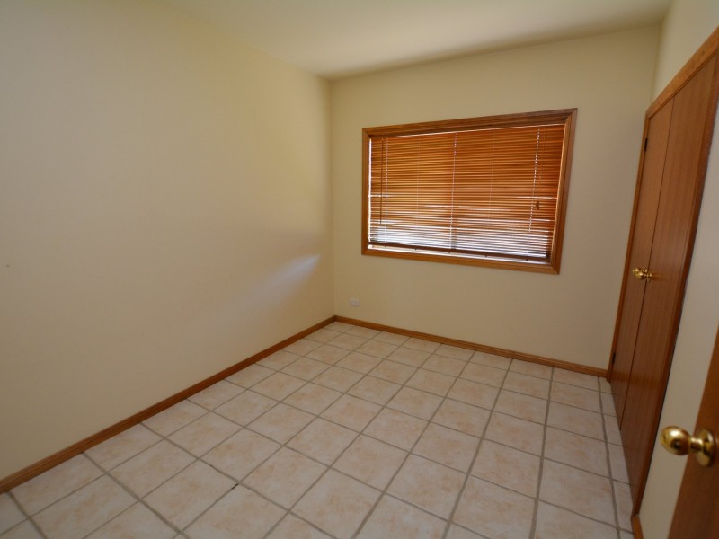 962 Old Bar Road, Old Bar NSW 2430