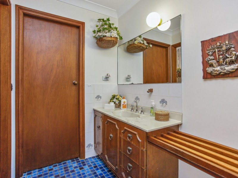 30 Joel Drive, Old Bar NSW 2430
