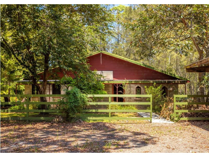 49 Manning Point Road, Old Bar NSW 2430