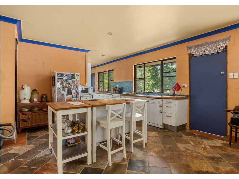 49 Manning Point Road, Old Bar NSW 2430