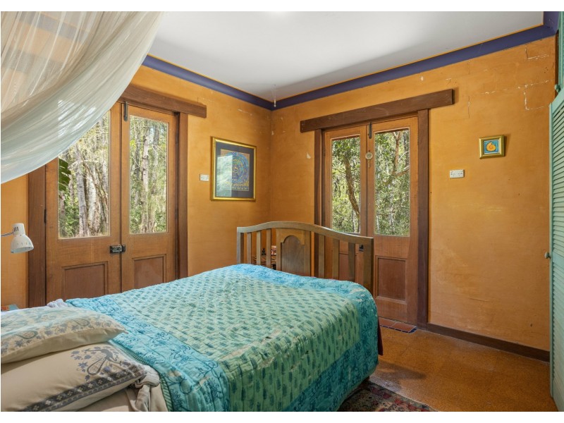 49 Manning Point Road, Old Bar NSW 2430