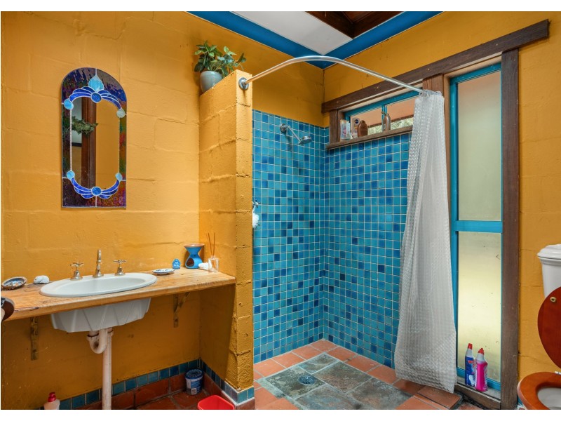 49 Manning Point Road, Old Bar NSW 2430