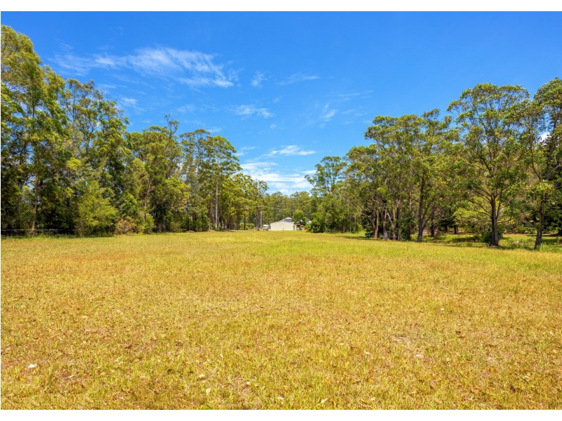 49 Manning Point Road, Old Bar NSW 2430