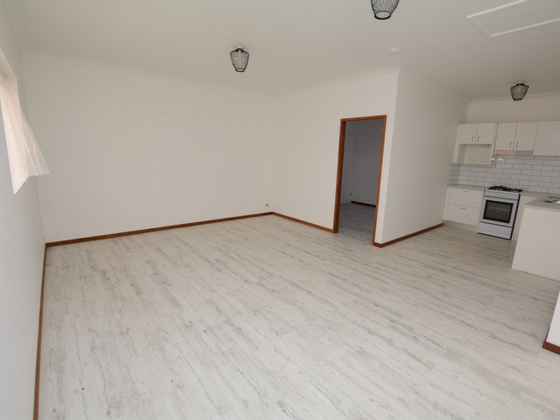 27A Manning Point Road, Old Bar NSW 2430