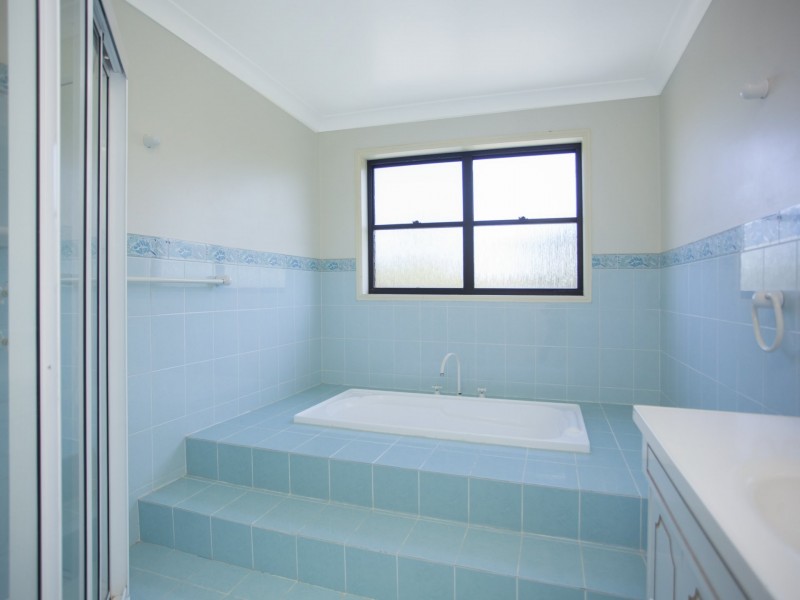 18 Wyden Street, Old Bar NSW 2430