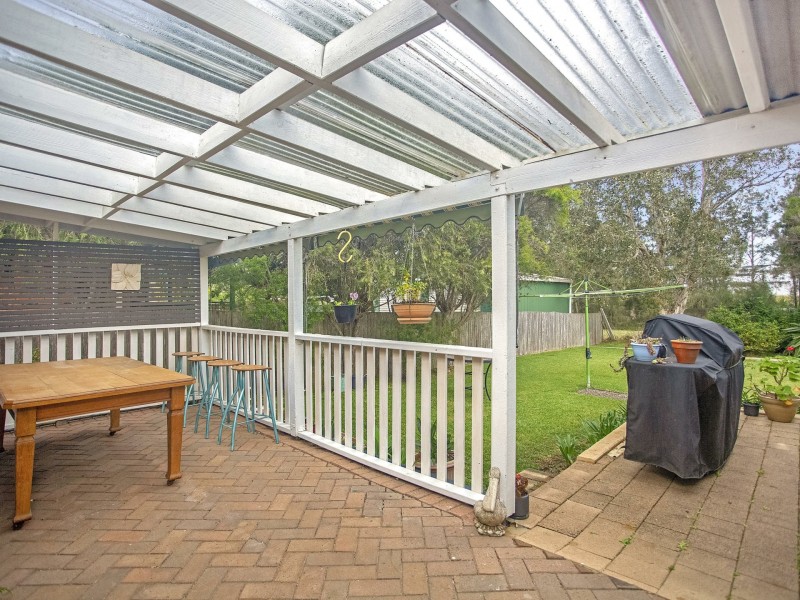 15 Gannet Crescent, Old Bar NSW 2430