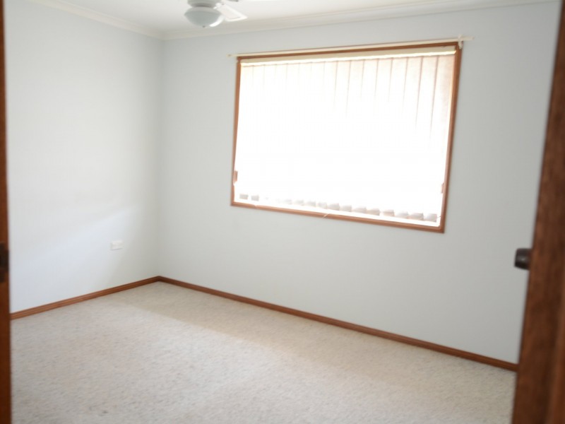 2/1 Casuarina Close, Old Bar NSW 2430