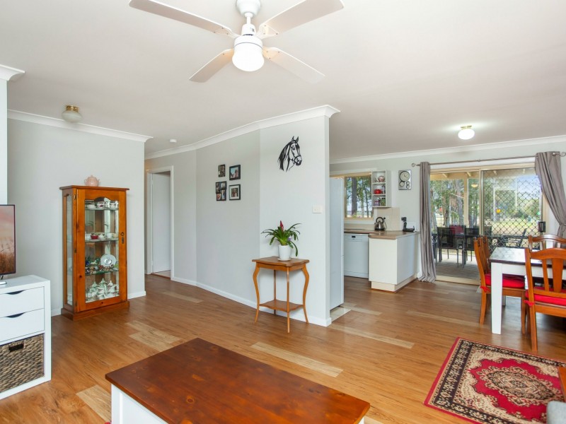 2/59 Old Bar Road, Old Bar NSW 2430