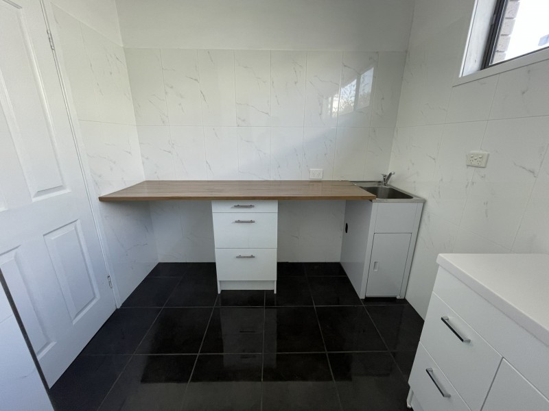 69 Old Bar Road, Old Bar NSW 2430