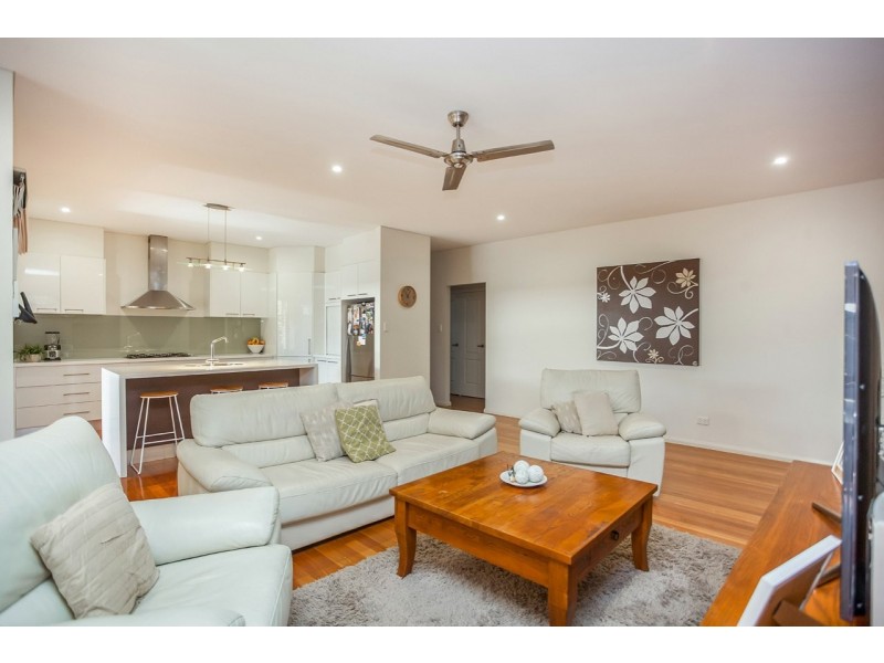 38 Bluehaven Drive, Old Bar NSW 2430