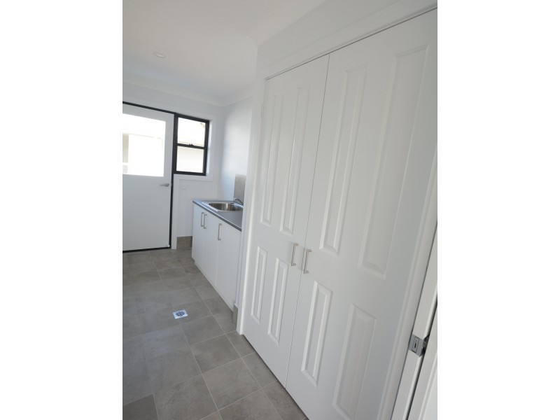 14 Bunyan Ave, Old Bar NSW 2430