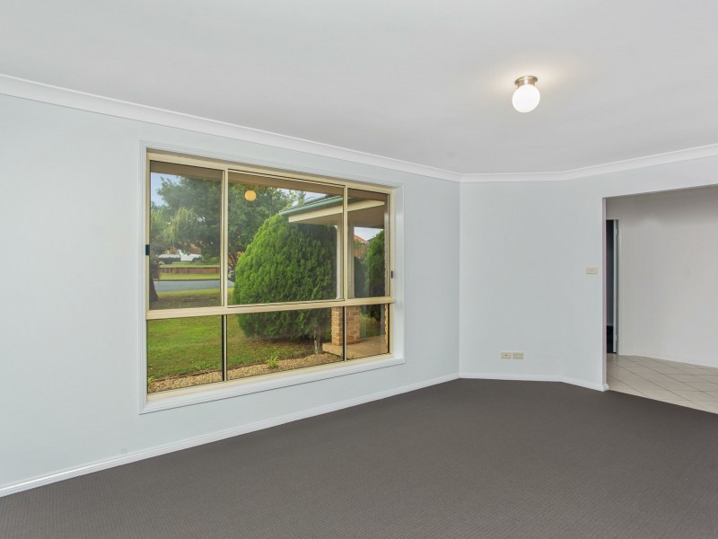 12 Leopardwood Street, Old Bar NSW 2430
