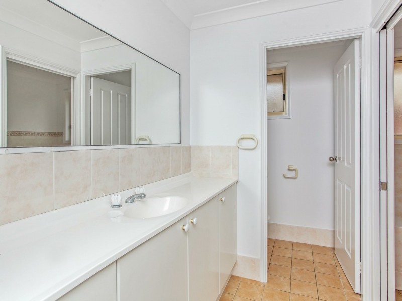 12 Leopardwood Street, Old Bar NSW 2430