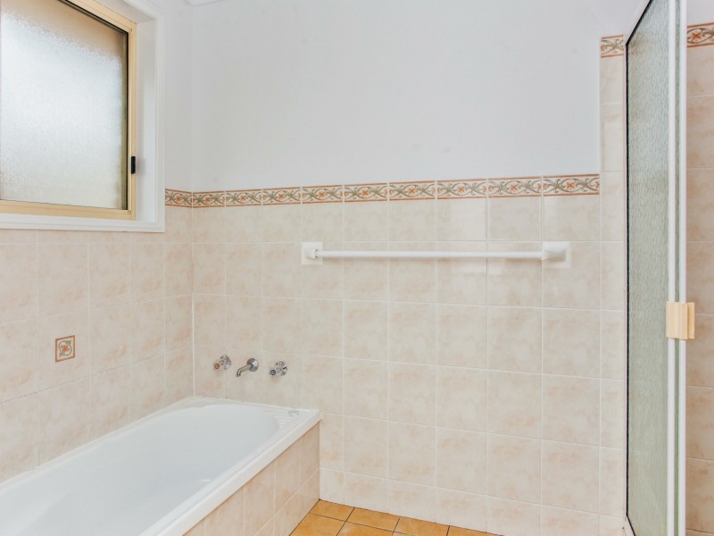 12 Leopardwood Street, Old Bar NSW 2430