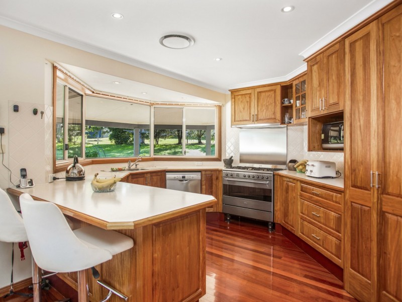 44 Gracelands Place, Pampoolah NSW 2430