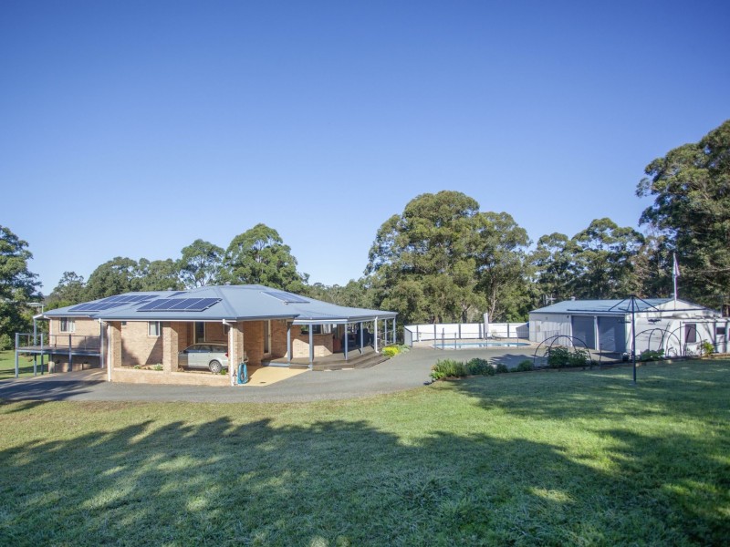 44 Gracelands Place, Pampoolah NSW 2430