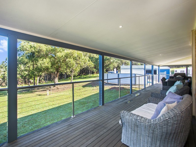 44 Gracelands Place, Pampoolah NSW 2430