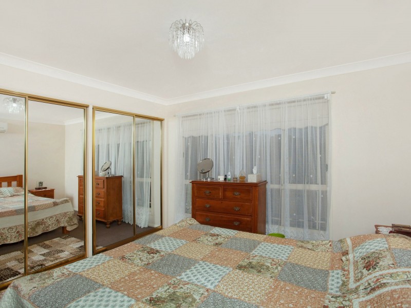 6 Leopardwood Street, Old Bar NSW 2430