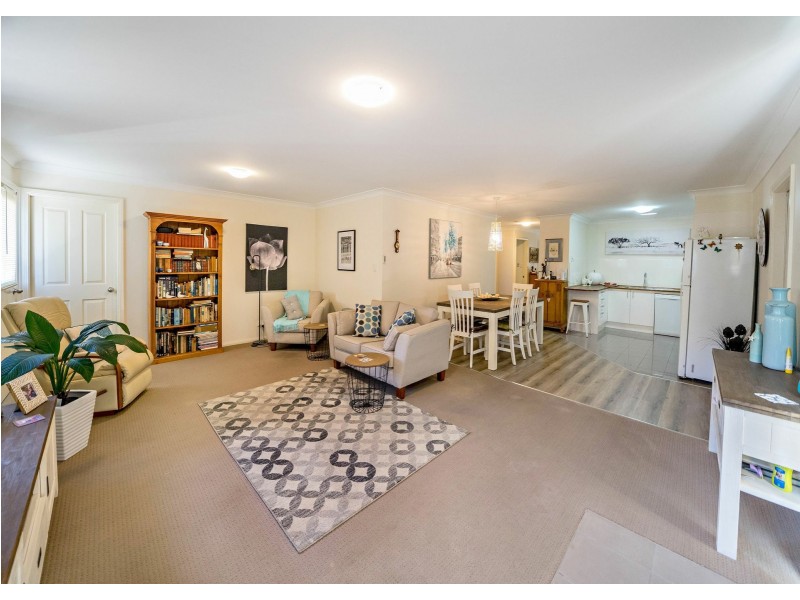 6/15-17 Connell Street, Old Bar NSW 2430