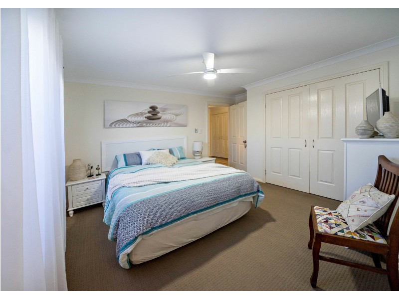 6/15-17 Connell Street, Old Bar NSW 2430