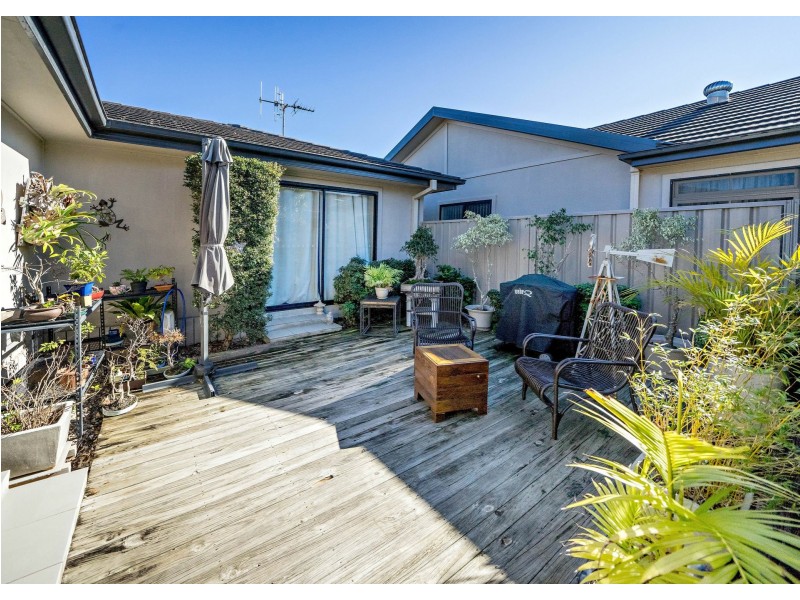 6/15-17 Connell Street, Old Bar NSW 2430