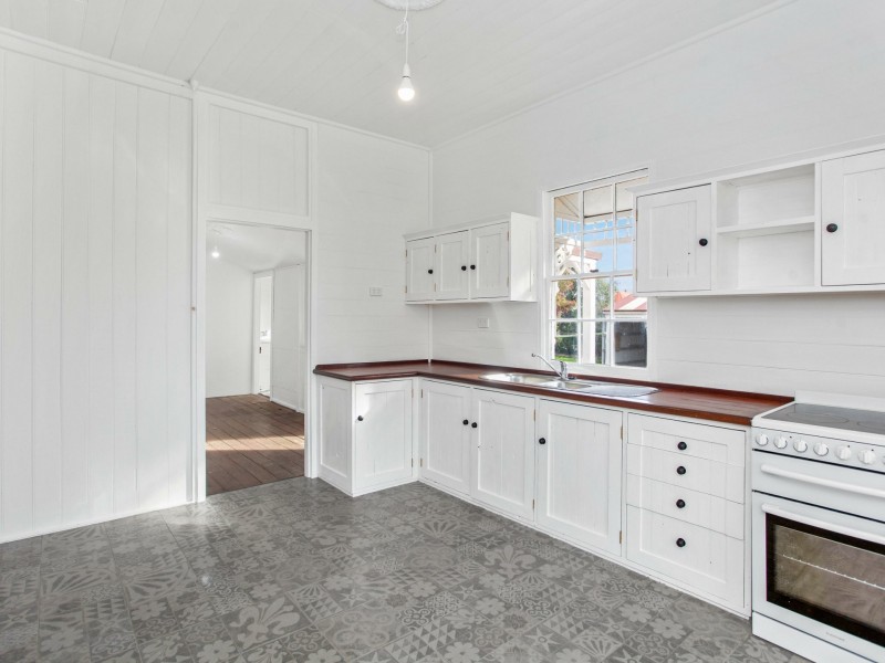 4 Washington Street, Tinonee NSW 2430