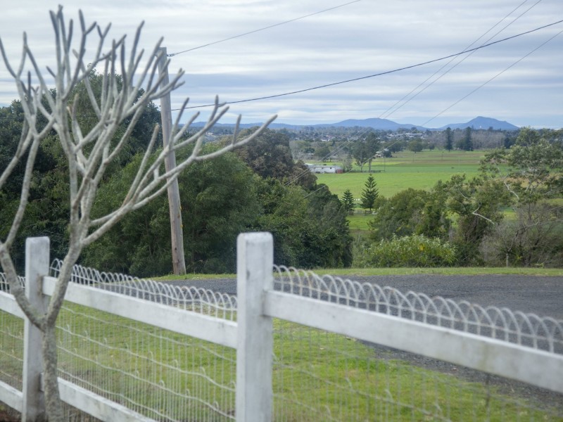 4 Washington Street, Tinonee NSW 2430