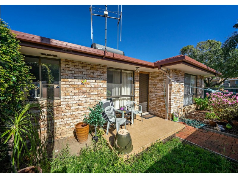 1/9 Wyden Street, Old Bar NSW 2430