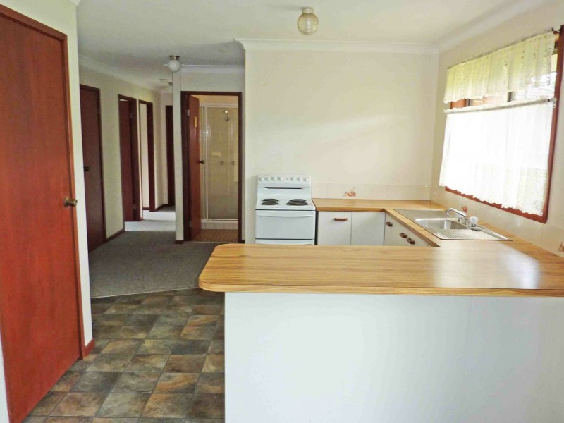 24 Suni Drive, Old Bar NSW 2430