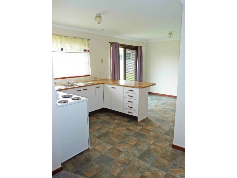 24 Suni Drive, Old Bar NSW 2430