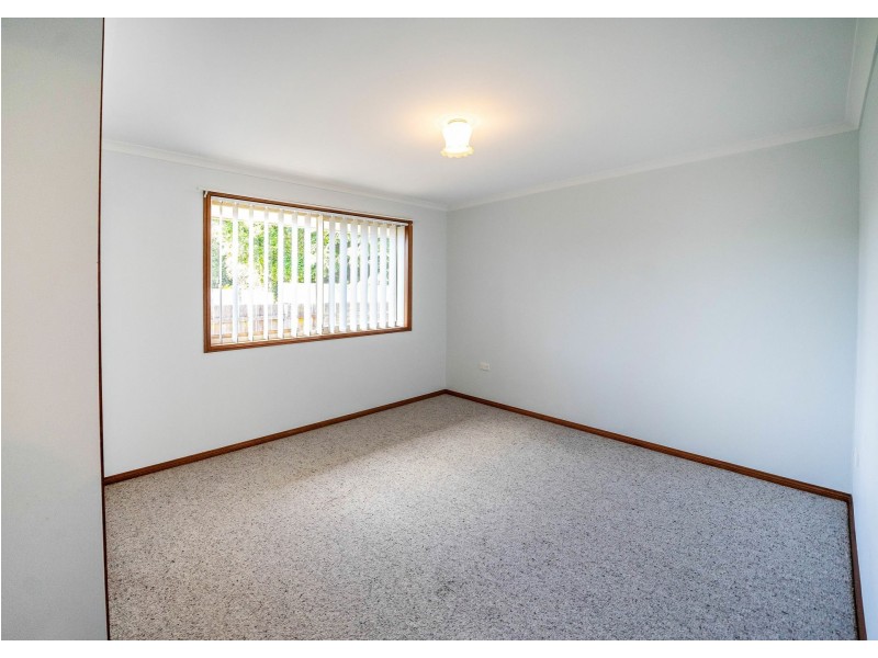 2/1 Casuarina Close, Old Bar NSW 2430