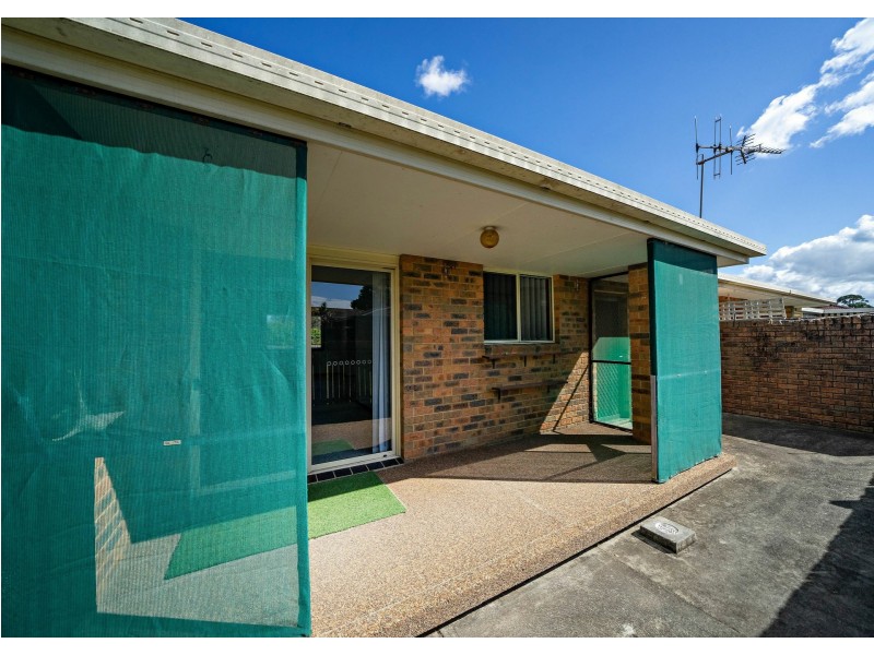 2/1 Casuarina Close, Old Bar NSW 2430