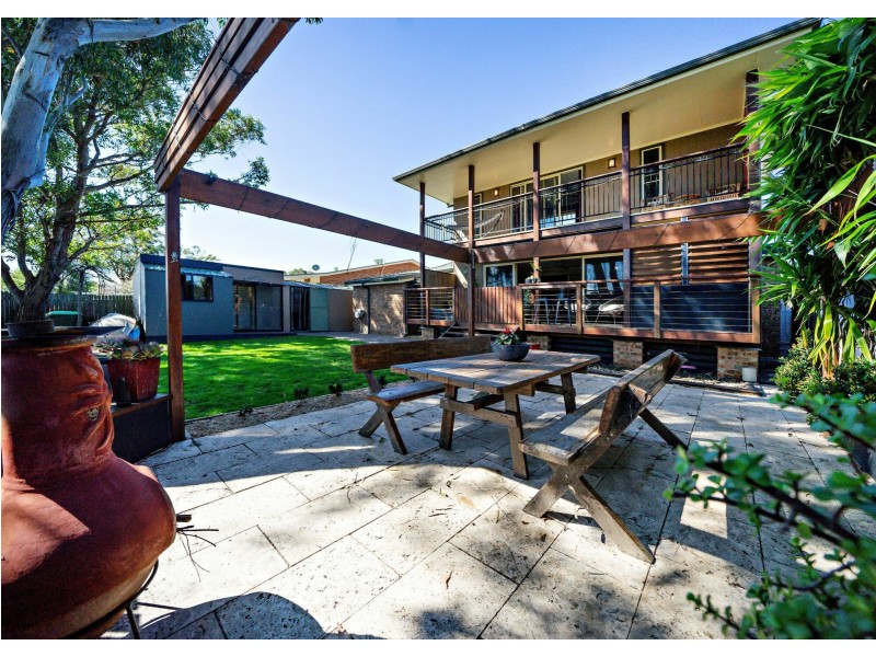 31 Gannet Crescent, Old Bar NSW 2430