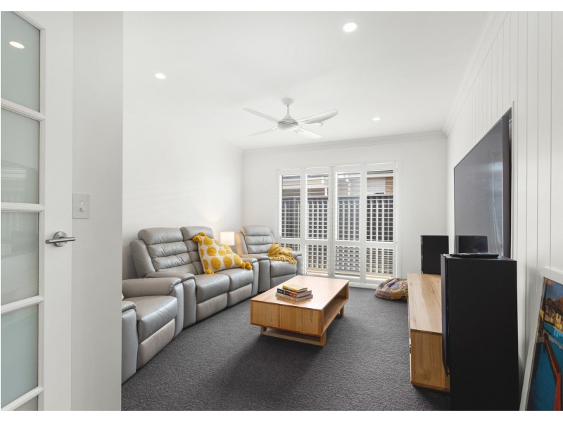 3 Bunyan Avenue, Old Bar NSW 2430