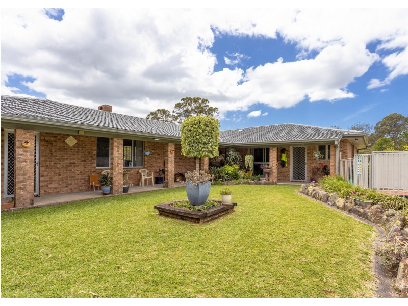 17 Kaywana Close, Pampoolah NSW 2430