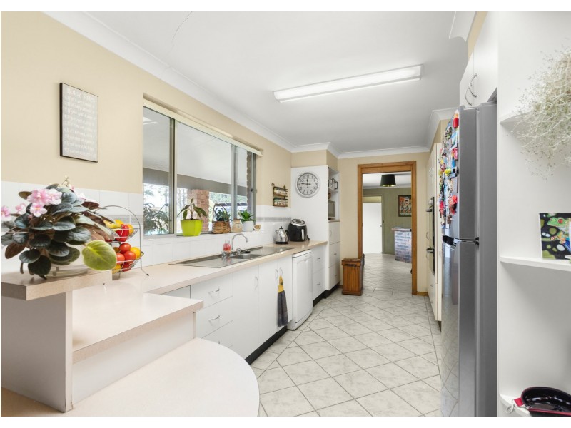 17 Kaywana Close, Pampoolah NSW 2430