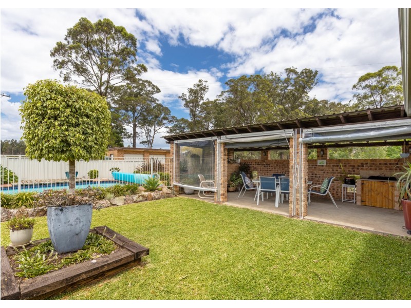 17 Kaywana Close, Pampoolah NSW 2430