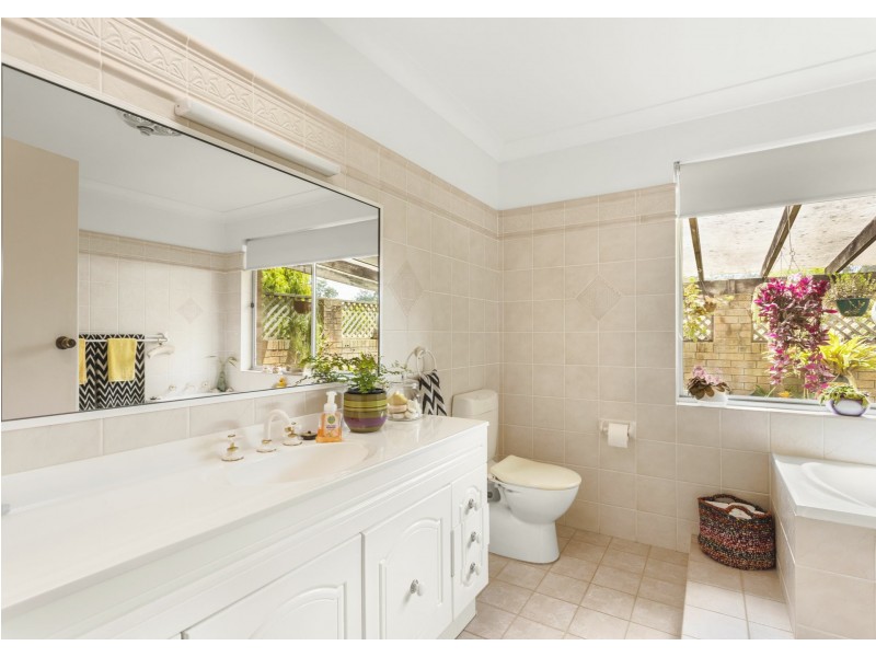 17 Kaywana Close, Pampoolah NSW 2430